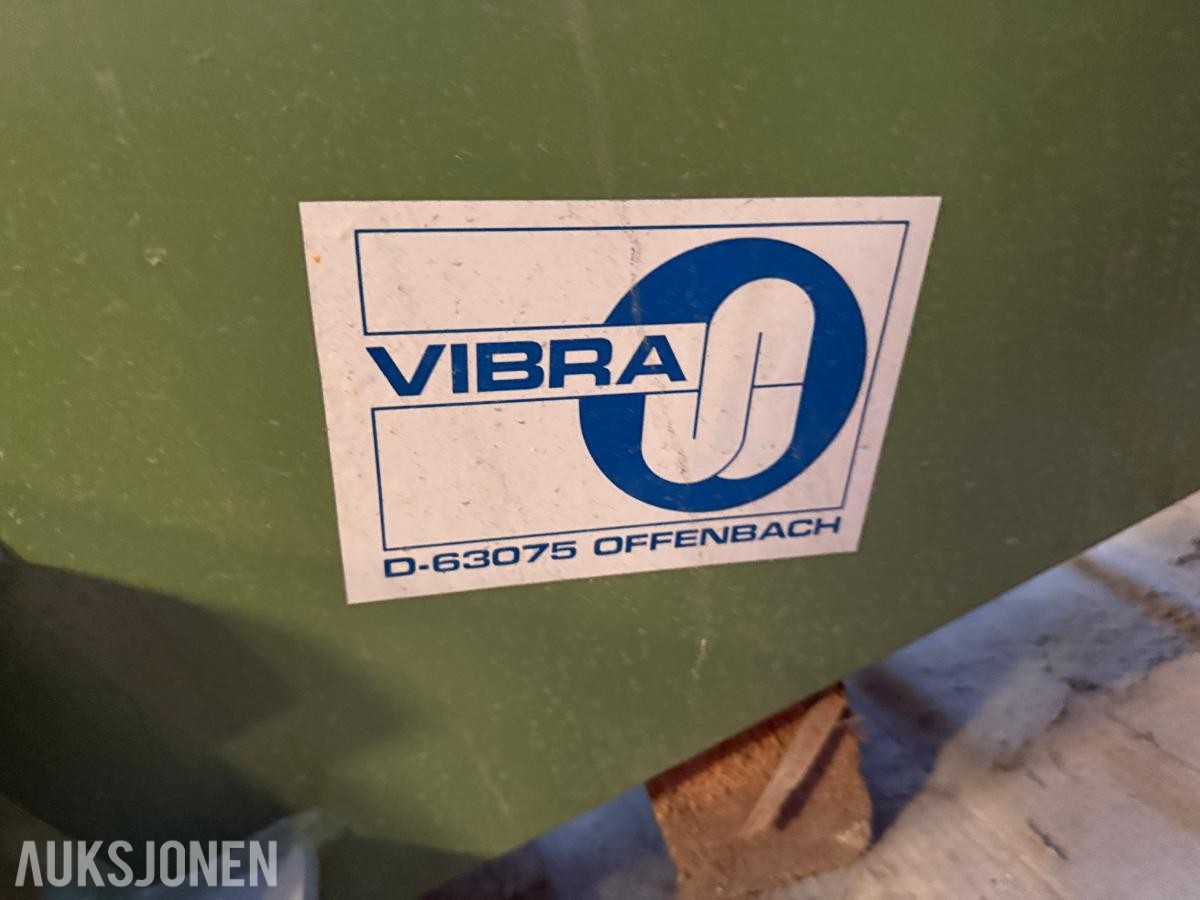 2000 VIBRA Schultheis FRO vibrasjonsmater / rørtransportør – med styring