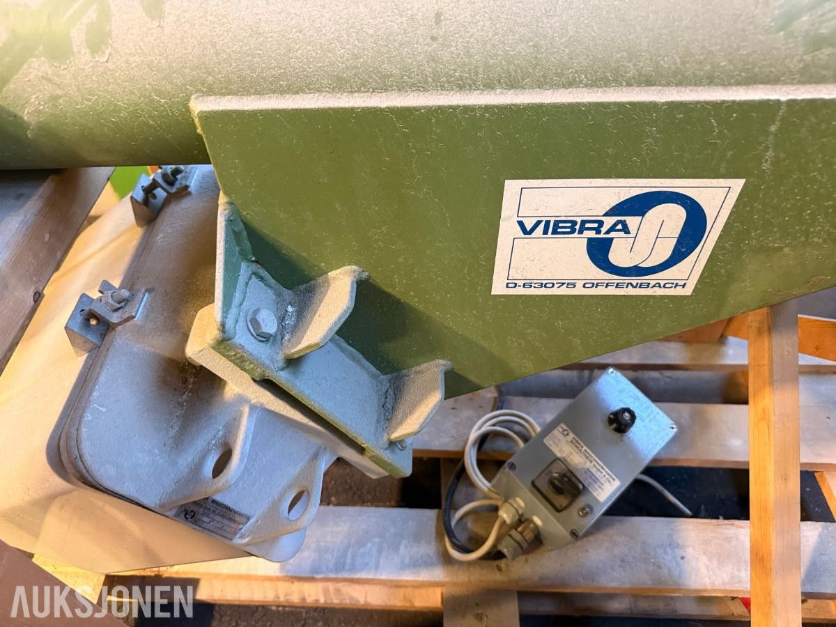 2000 VIBRA Schultheis FRO vibrasjonsmater / rørtransportør – med styring