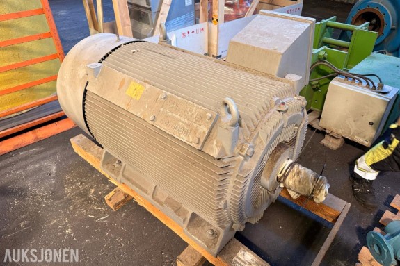 2006 Siemens 400 KW Industrimotor / Elmotor – 400/690V – 1488 rpm