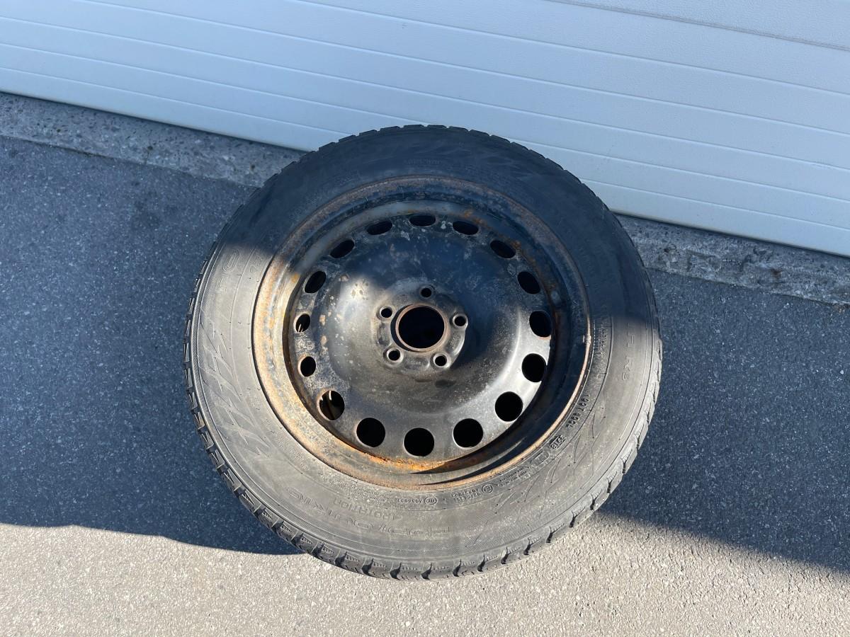 Goodyear dekk på stålfelg - 265 60 R16