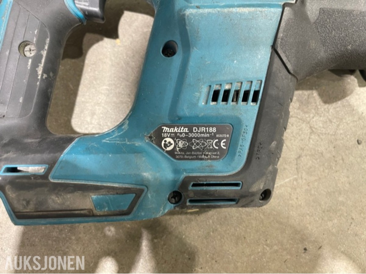 Kasse med makita verktøy