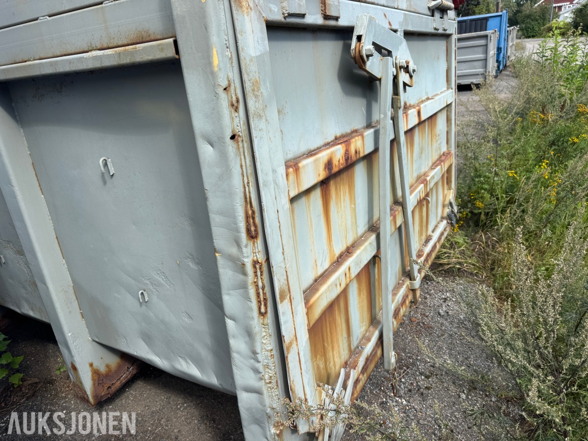 KROKCONTAINER I STÅL MED BAKLEM