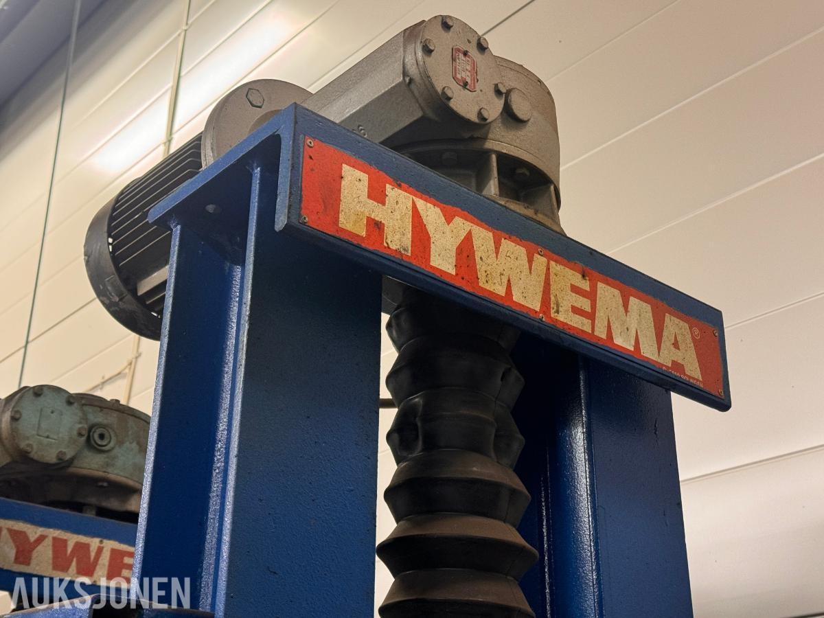 HYNEWA - Løftesøyle for lastebil SK 4A3- F/N