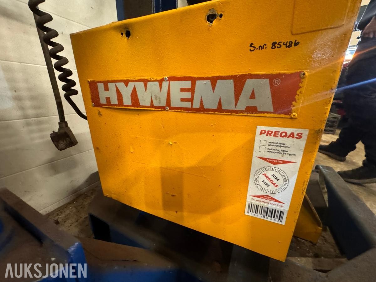 HYNEWA - Løftesøyle for lastebil SK 4A3- F/N