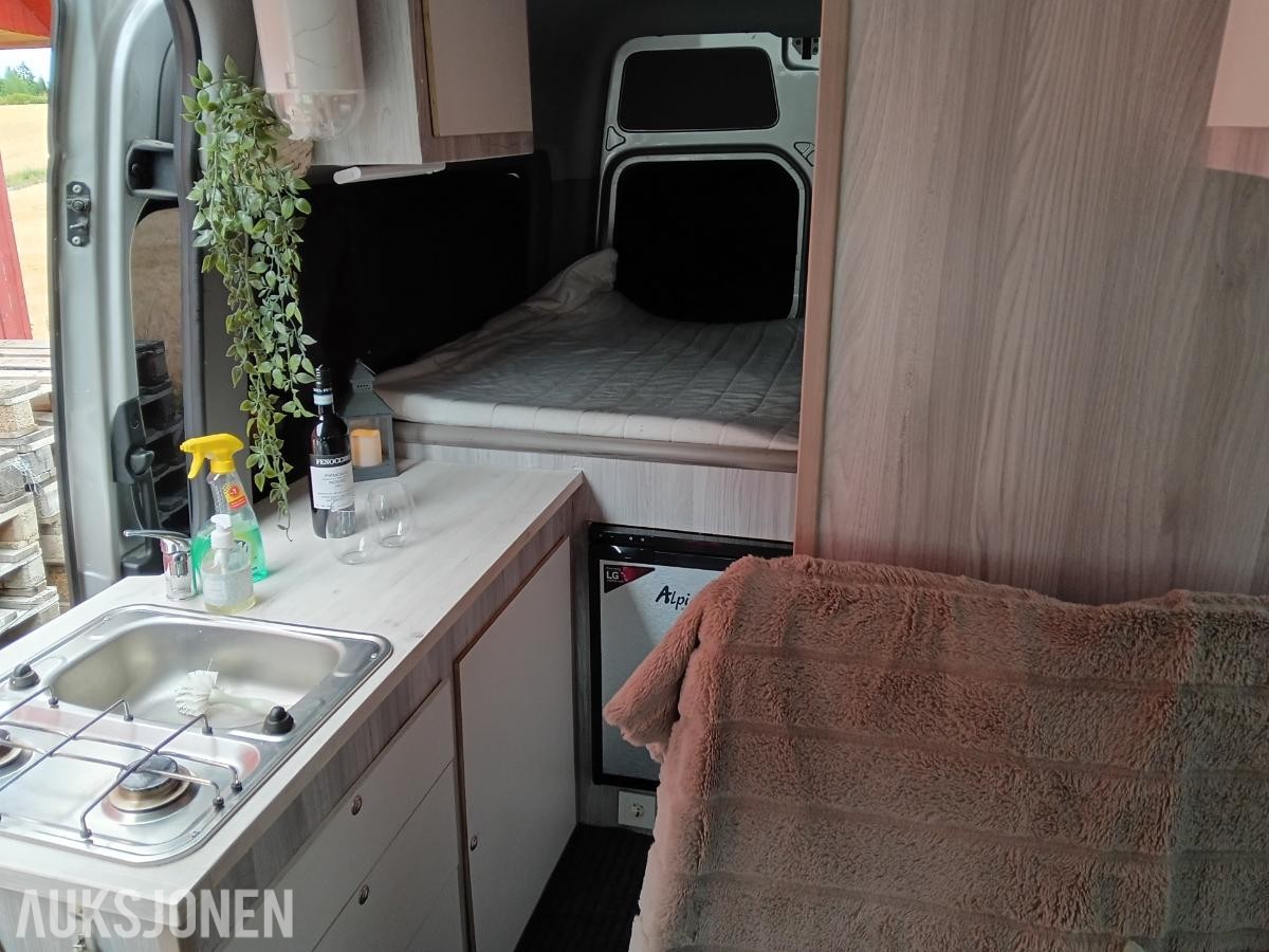 2013 Mercedes-Benz Sprinter-Selvlaget bobil