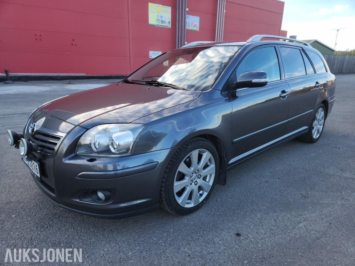 2007 Toyota Avensis 2.0 D-4D 126HK Cruisekontroll, Hengerfeste, Navigasjon