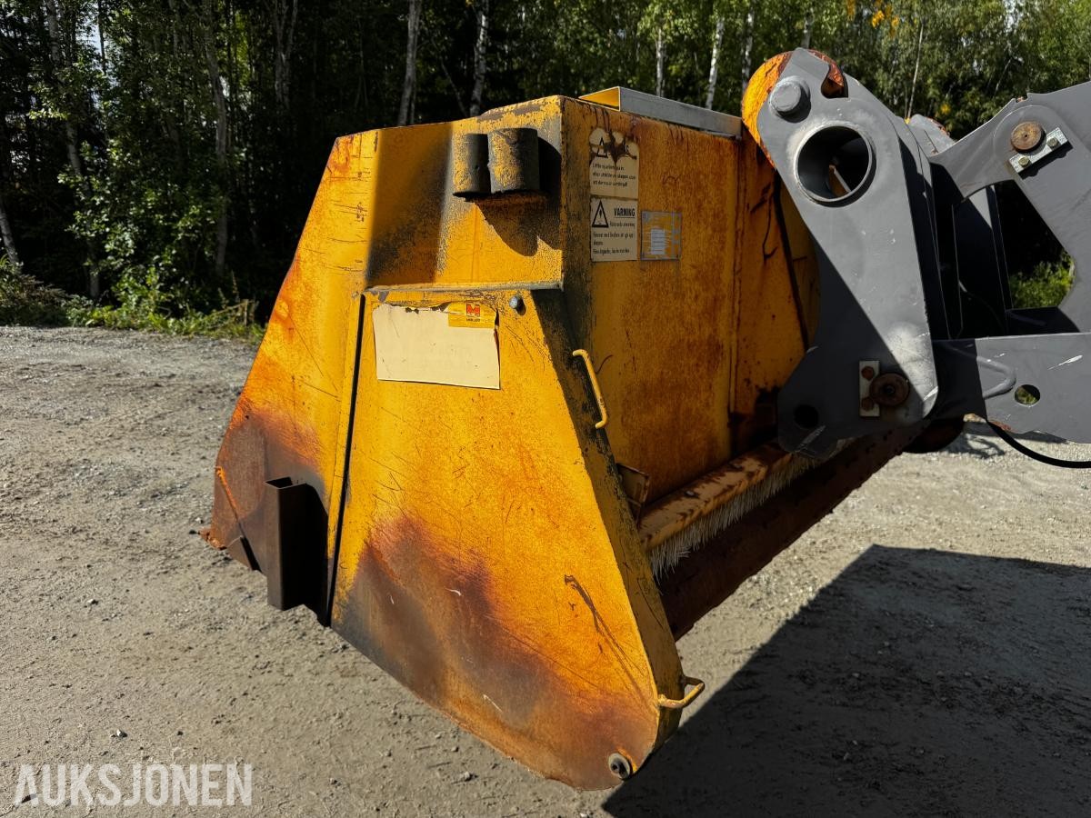 1996 DVP SH-1.7  SH-1.7 1700 liter strøkasse