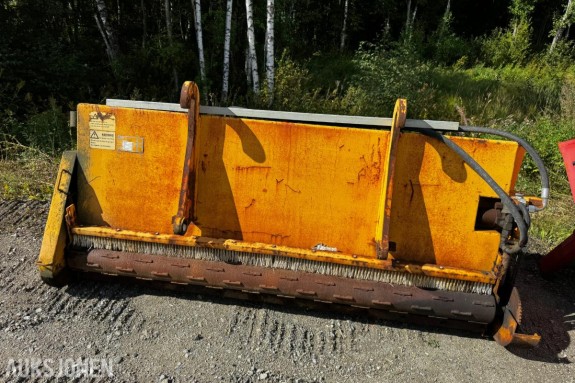 1996 DVP SH-1.7  SH-1.7 1700 liter strøkasse