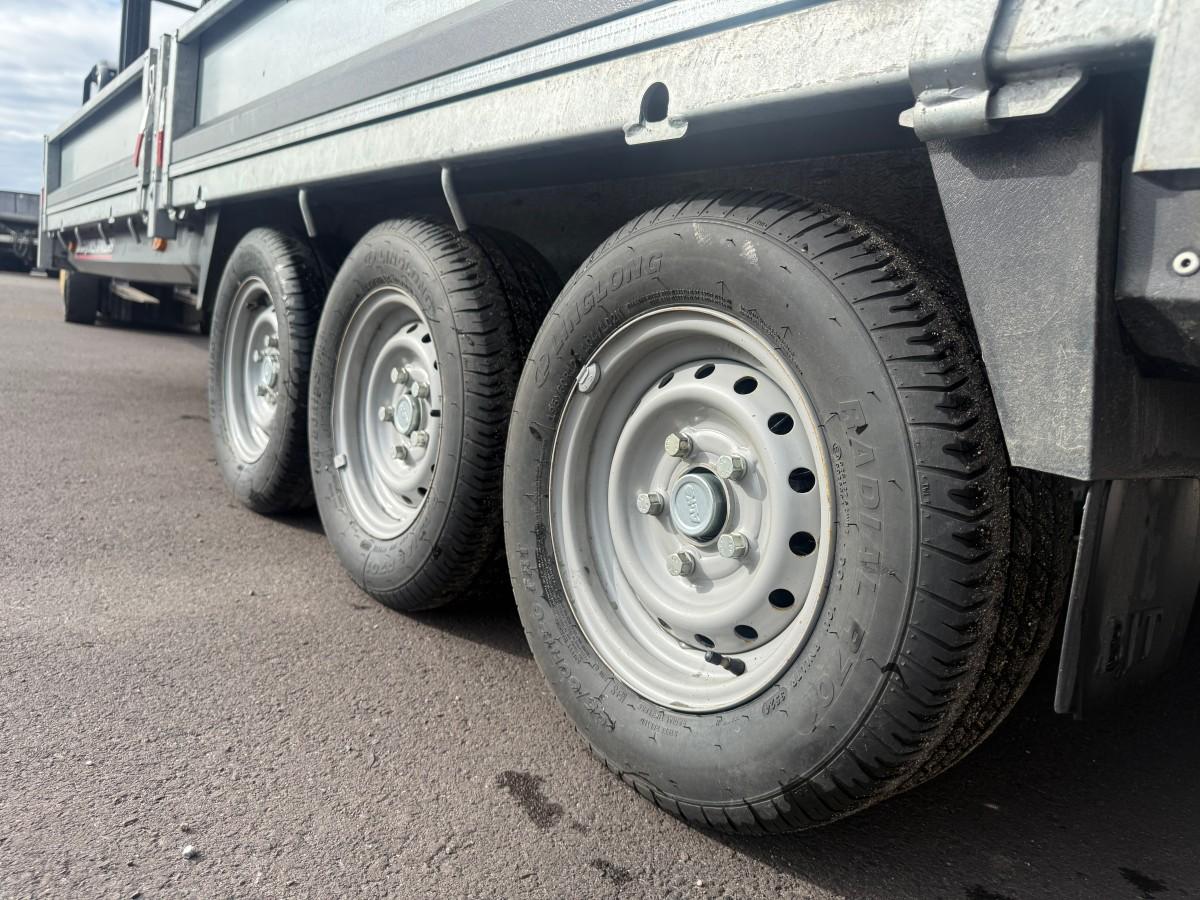 2025 Brian James Trailers CarGo Connect 476 - 3500 kg - 3 aksler