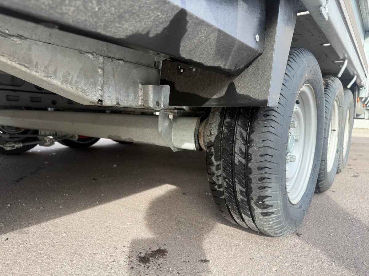 2025 Brian James Trailers CarGo Connect 476 - 3500 kg - 3 aksler