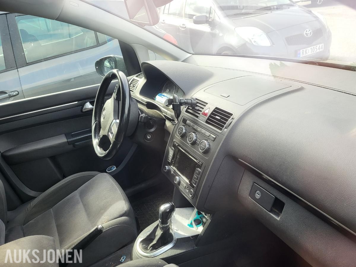 2014 Volkswagen Touran, 2.0-177 D, 300000km