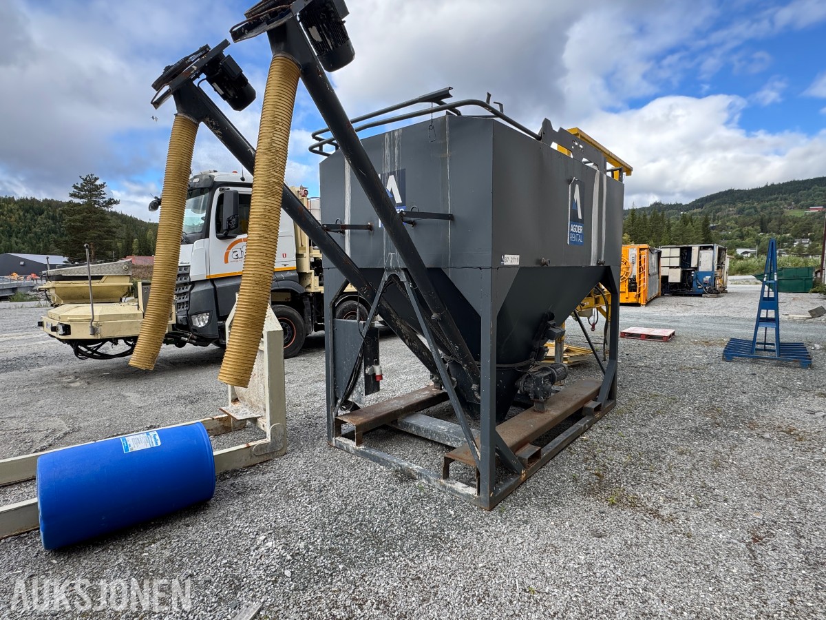 2015 AHLM TB10-2X SO SILO FOR BETONG OG TØRRMATERIALER