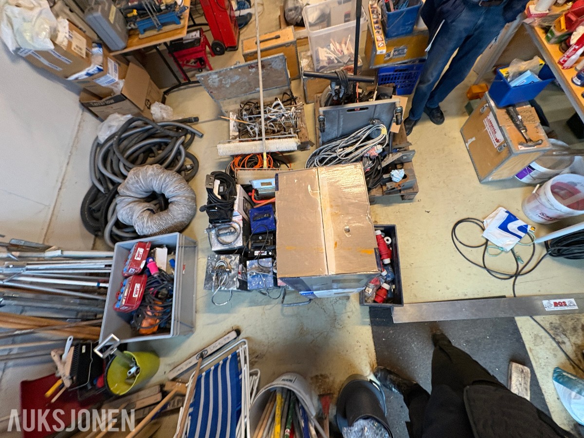 Vifter, lamper og stikkontakter