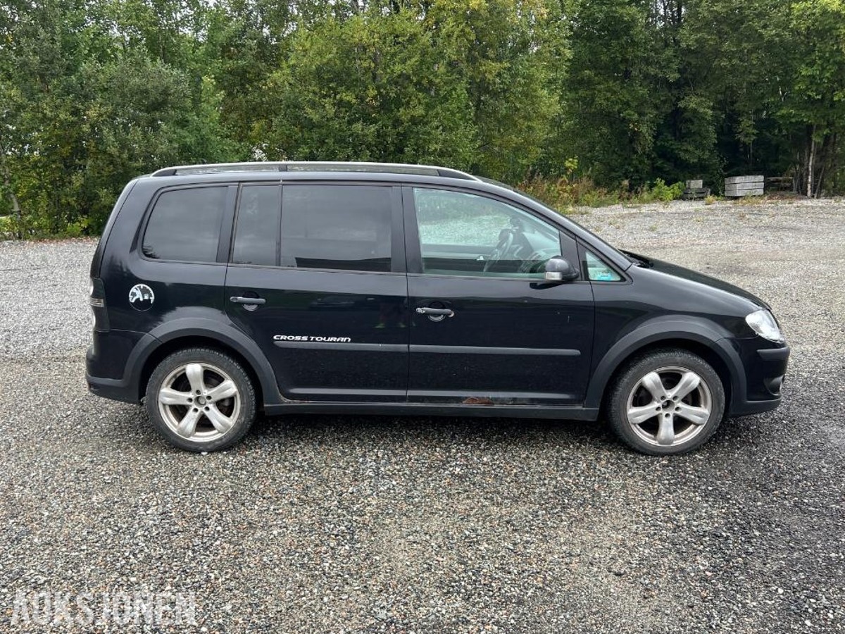 2009 Volkswagen Touran 1.9 Diesel, Automat, Skinnseter