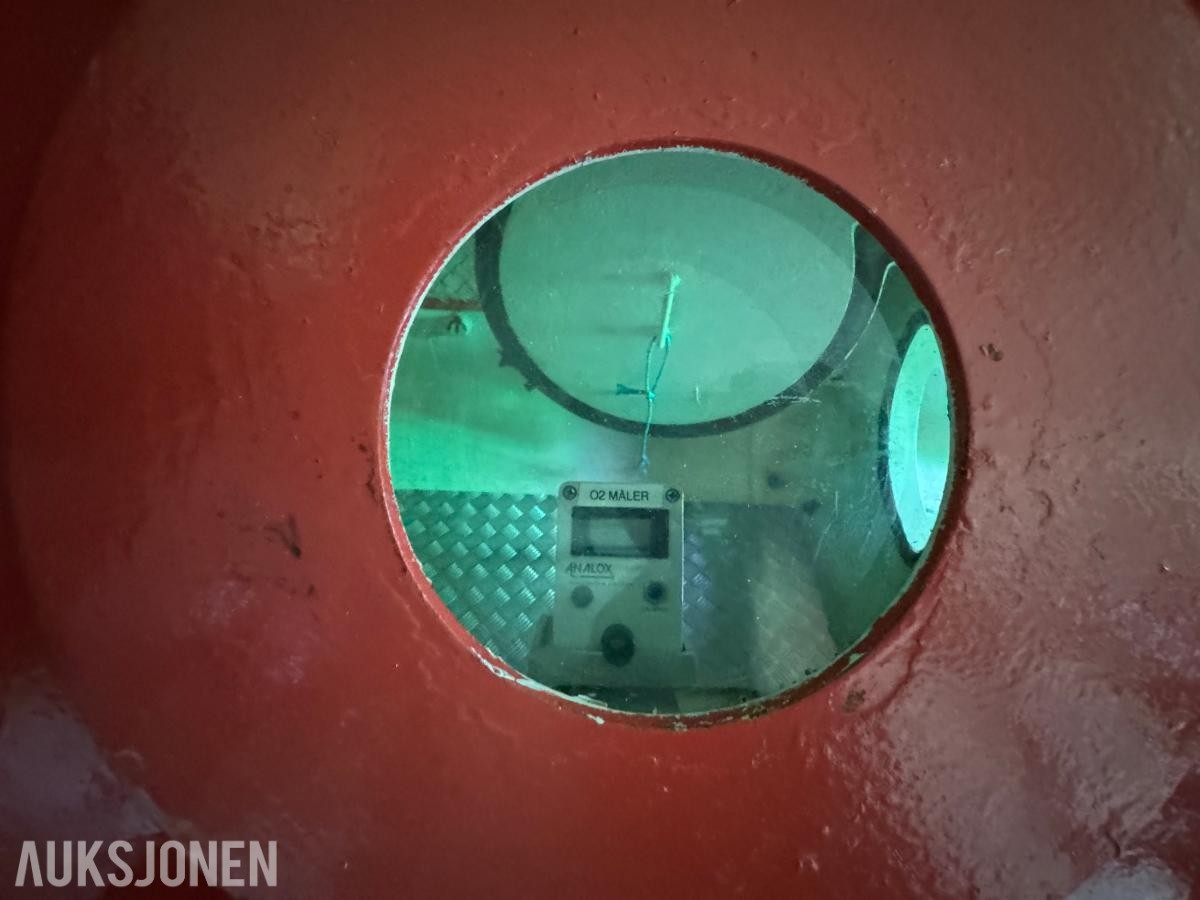 1996 Trykkammer til dykking i container