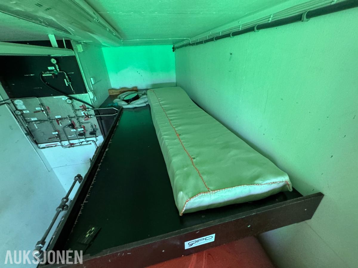 1996 Trykkammer til dykking i container