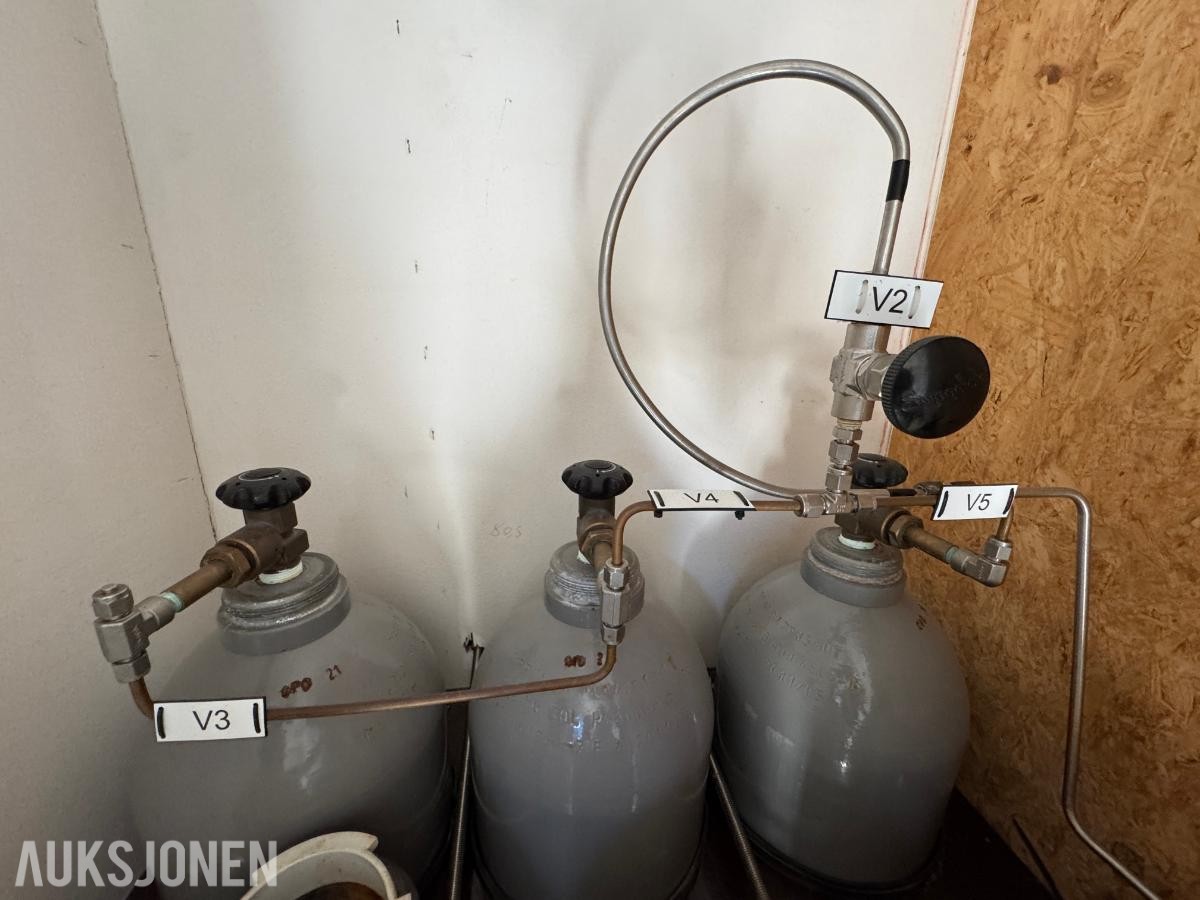 1996 Trykkammer til dykking i container