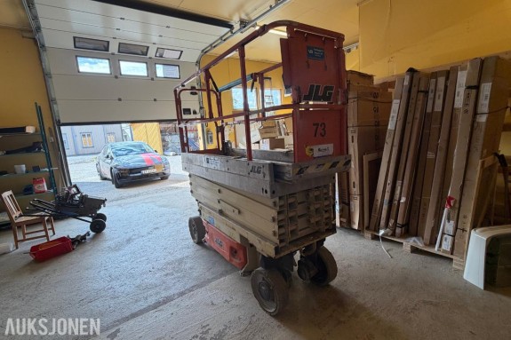2011 JLG 2630ES 330timer