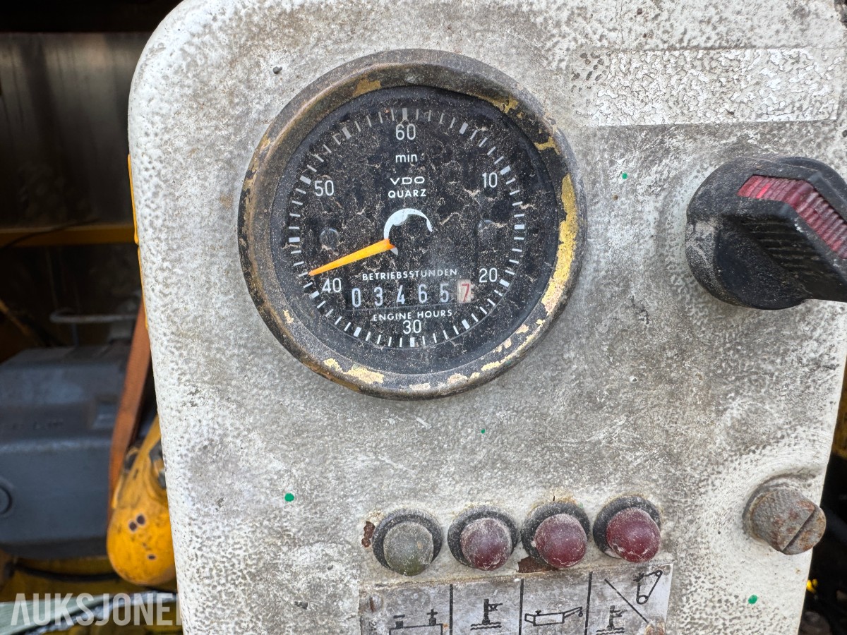 BETONGPUMPE MED DEUTZ DIESELMOTOR