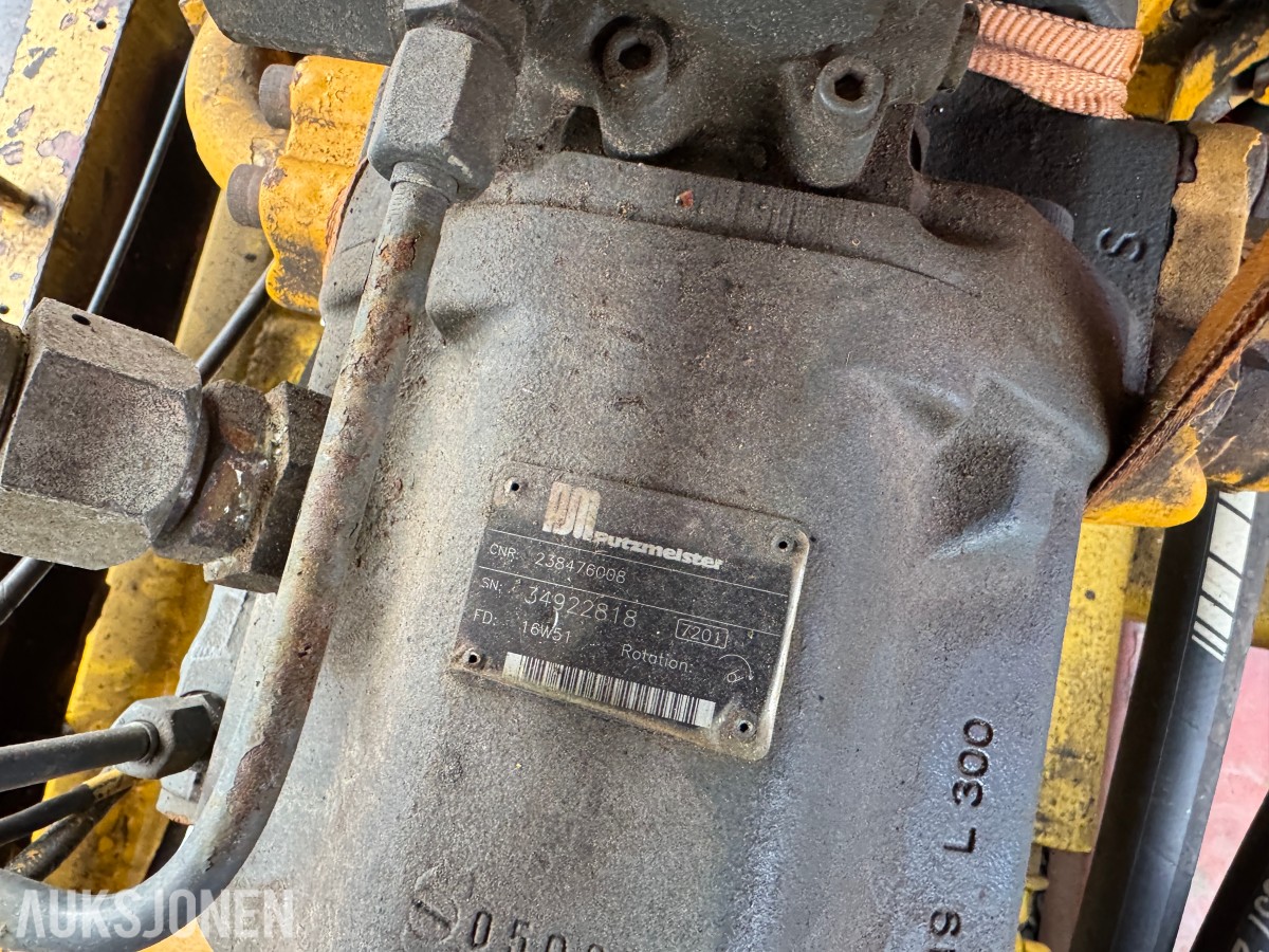 BETONGPUMPE MED DEUTZ DIESELMOTOR