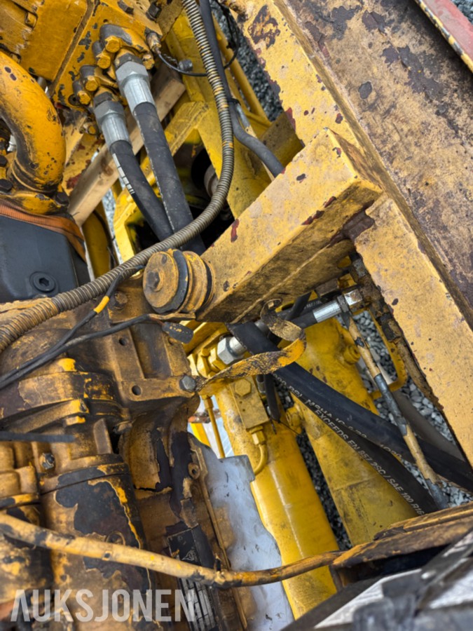 BETONGPUMPE MED DEUTZ DIESELMOTOR