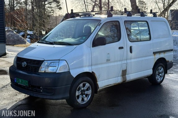 2008 Toyota HiAce 2.5 Diesel 117hk 4WD - REP OBJEKT