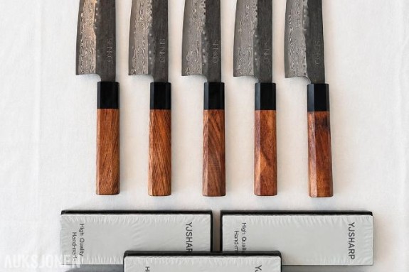 KUN TIL SØNDAG – 5 Senko Kiritsuke + 5 slipesteiner | Pakkeverdi 9 445 kr