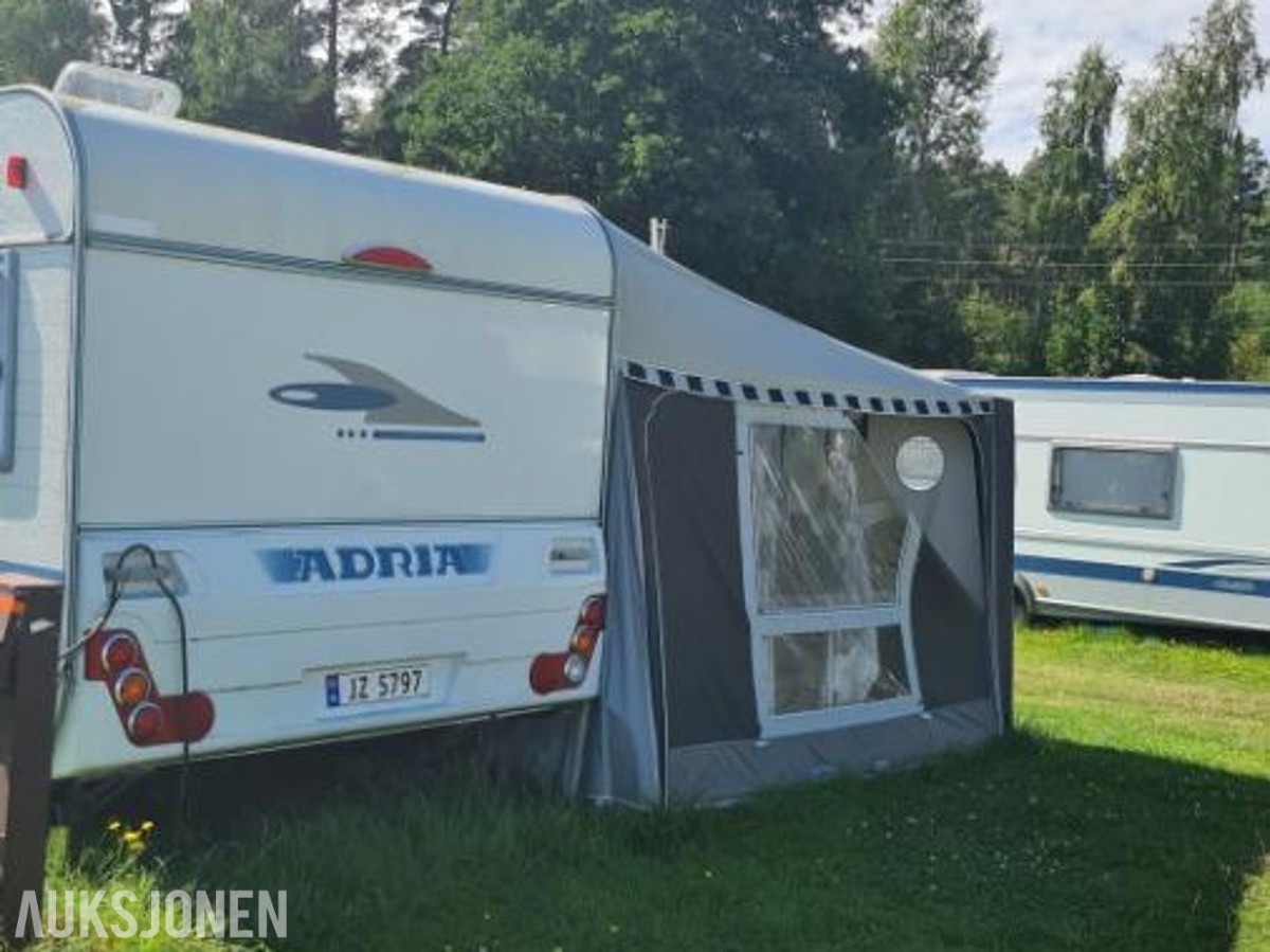 2007 Adria Classica 735 Med Isabella fortelt og Alde gulvvarme