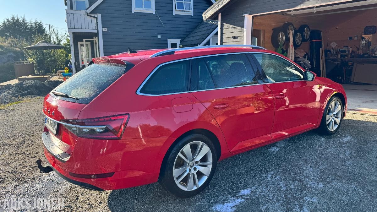 2020 Skoda Superb 2,0 TDI 150hk Automat, Adaptiv cruisekontroll, Hengerfeste