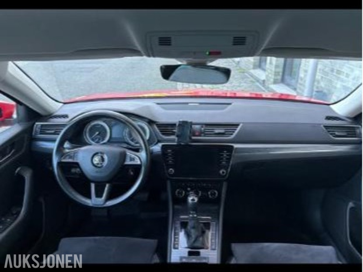 2020 Skoda Superb 2,0 TDI 150hk Automat, Adaptiv cruisekontroll, Hengerfeste