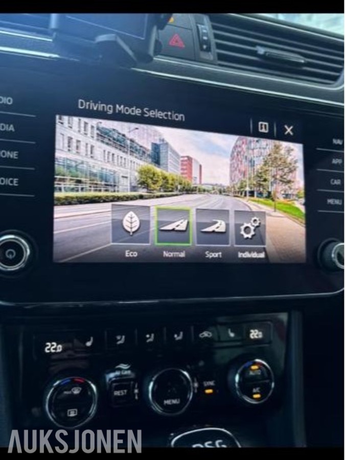2020 Skoda Superb 2,0 TDI 150hk Automat, Adaptiv cruisekontroll, Hengerfeste