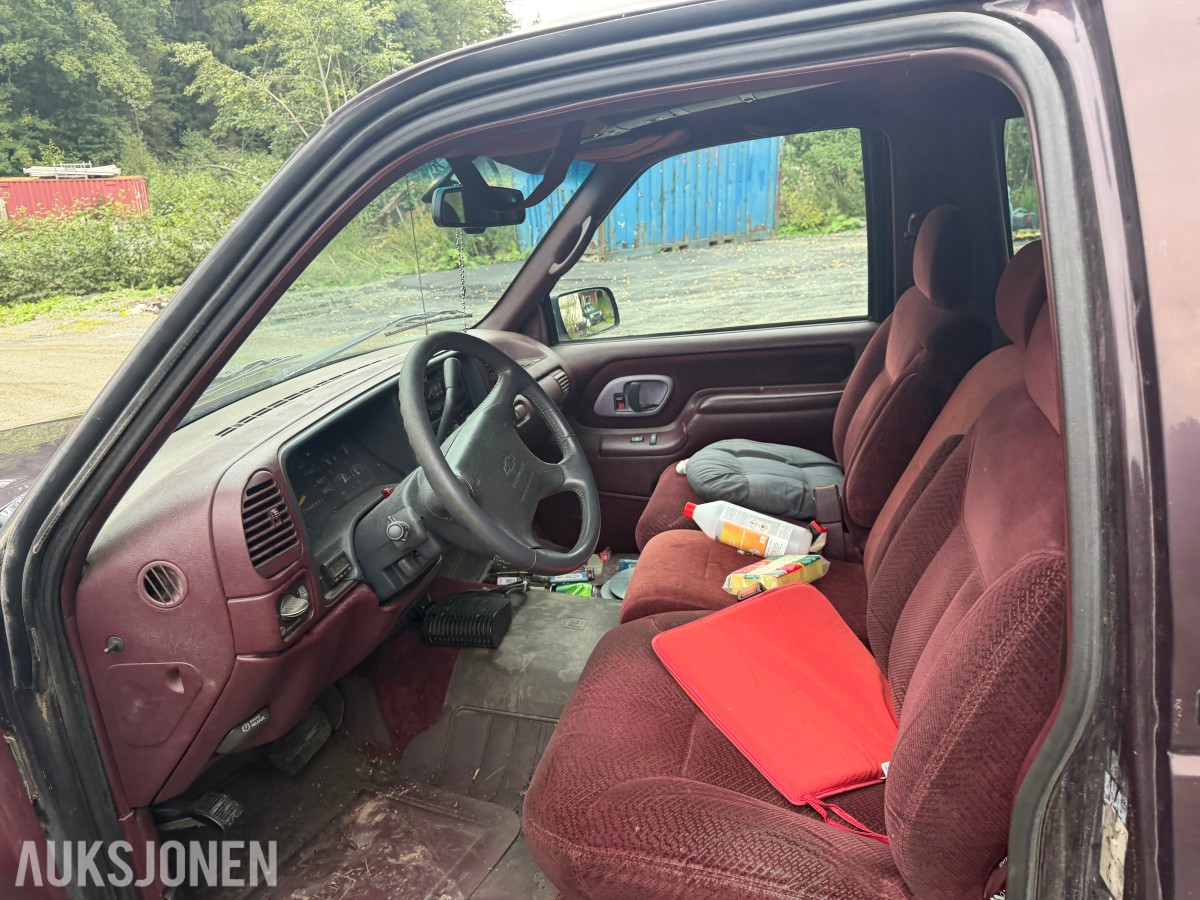 1996 Chevrolet TAHOE 6.5-182 D 4X4