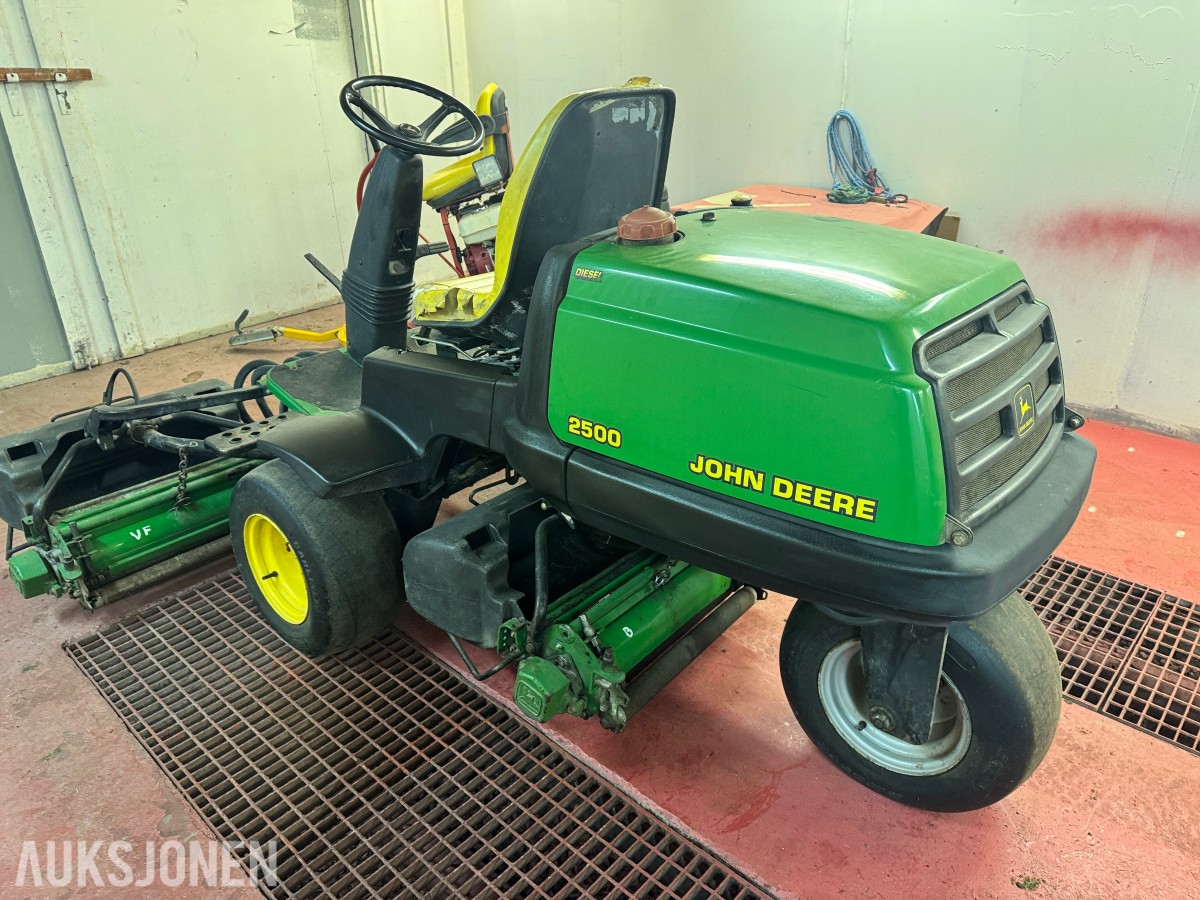 John Deere 2500 Greenklipper / Sylinderklipper- 2753 timer