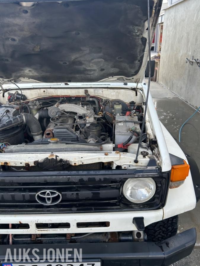 1999 Toyota Land Cruiser 4.2 131hk D 4WD 75 Troopy