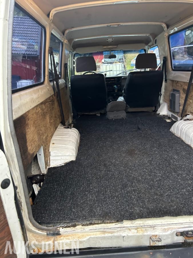 1999 Toyota Land Cruiser 4.2 131hk D 4WD 75 Troopy