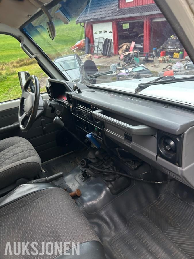 1999 Toyota Land Cruiser 4.2 131hk D 4WD 75 Troopy