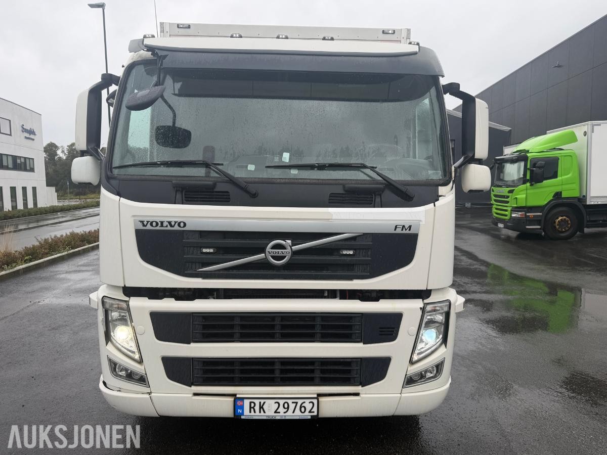 2011 Volvo FM 330 skapbil, Zepro bakløfter 2500 kg