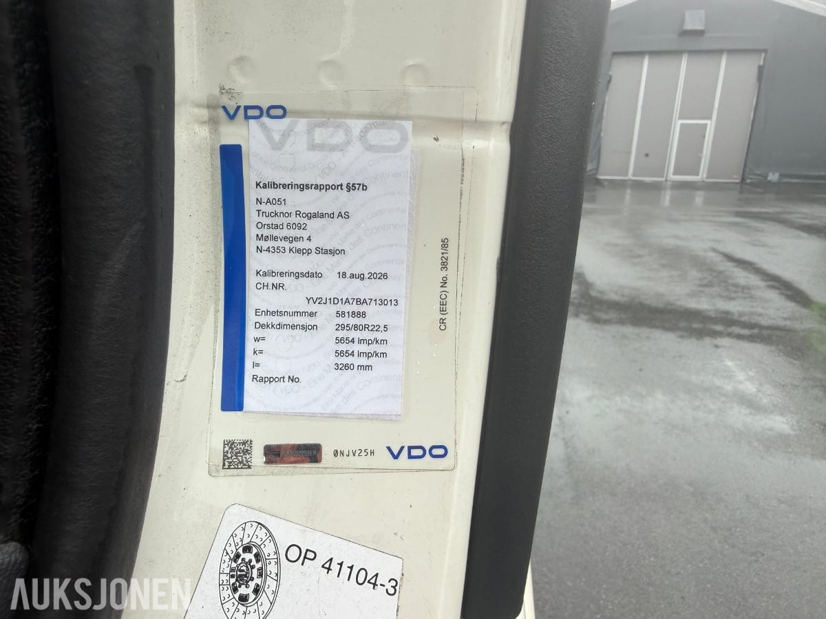 2011 Volvo FM 330 skapbil, Zepro bakløfter 2500 kg
