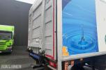 2011 Volvo FM 330 skapbil, Zepro bakløfter 2500 kg