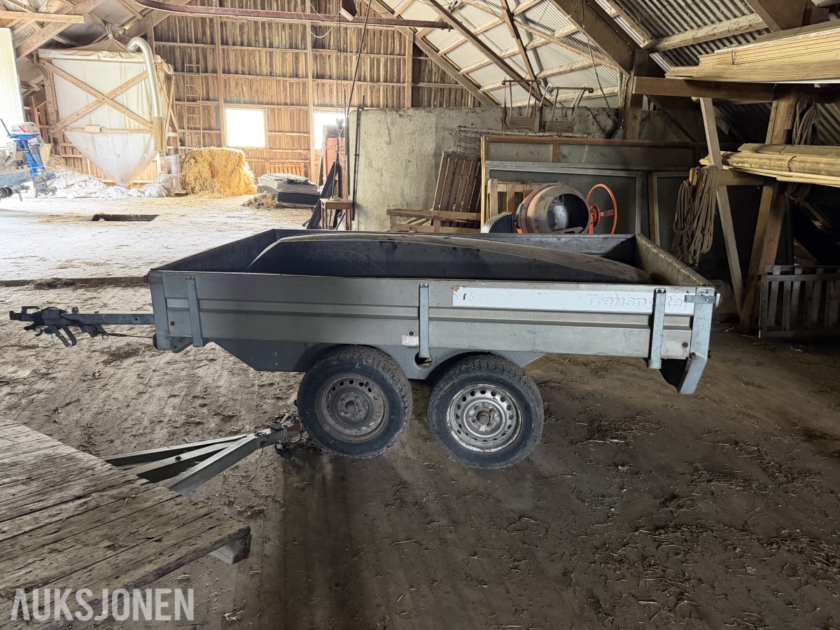 1989 Tysse Boggihenger 1400 kg totalvekt + skiboks