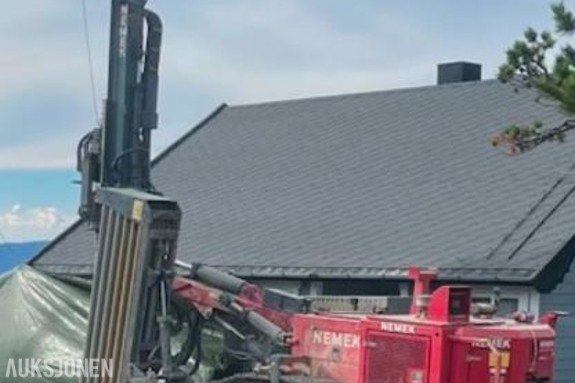 2012 Nemek/Qmatec 510 TSE Brønnborerigg, lavt timeantall, kablet fjernkontroll