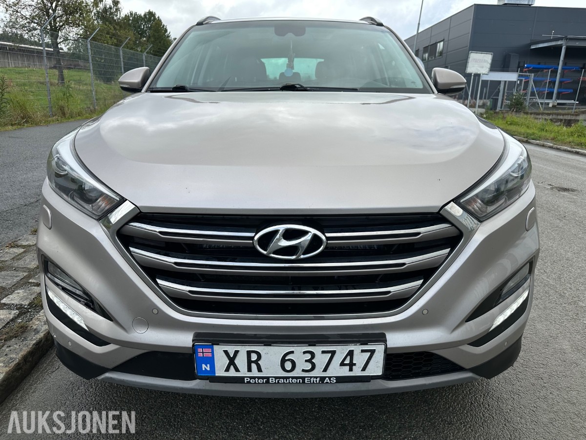 2016 HYUNDAI TUCSON 141HK CRDI AUTOMAT TEKNIKK PANORAMA HENGERFESTE SKINN EL.SETER