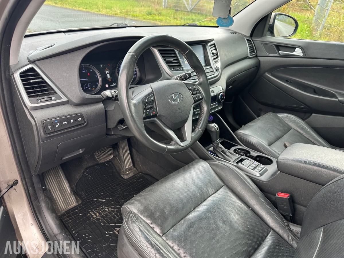 2016 HYUNDAI TUCSON 141HK CRDI AUTOMAT TEKNIKK PANORAMA HENGERFESTE SKINN EL.SETER