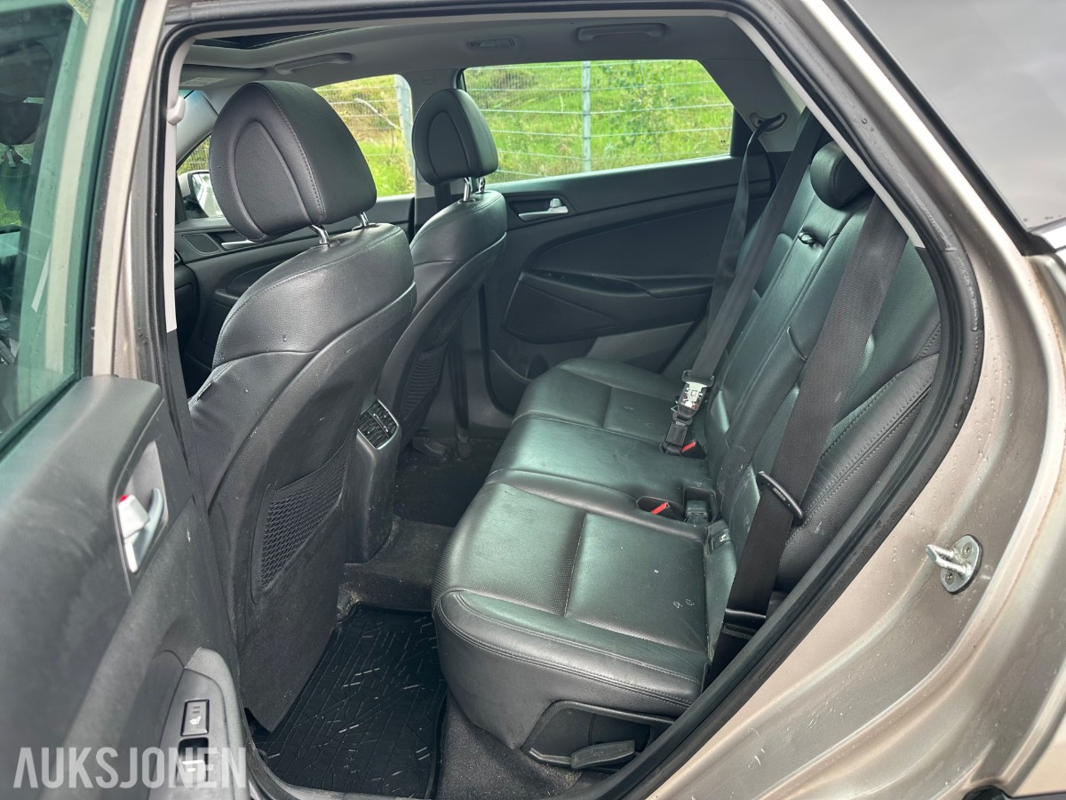 2016 HYUNDAI TUCSON 141HK CRDI AUTOMAT TEKNIKK PANORAMA HENGERFESTE SKINN EL.SETER