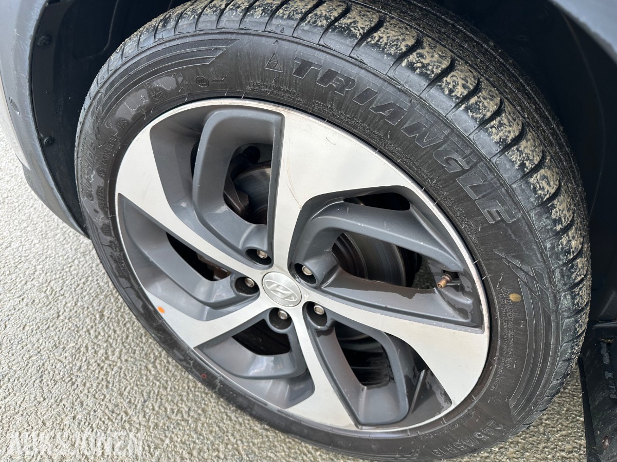 2016 HYUNDAI TUCSON 141HK CRDI AUTOMAT TEKNIKK PANORAMA HENGERFESTE SKINN EL.SETER
