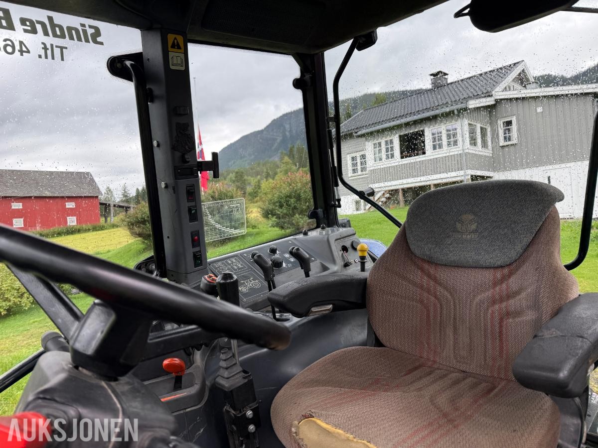 2000 New Holland TM115 MVA fri Traktor m/Laster