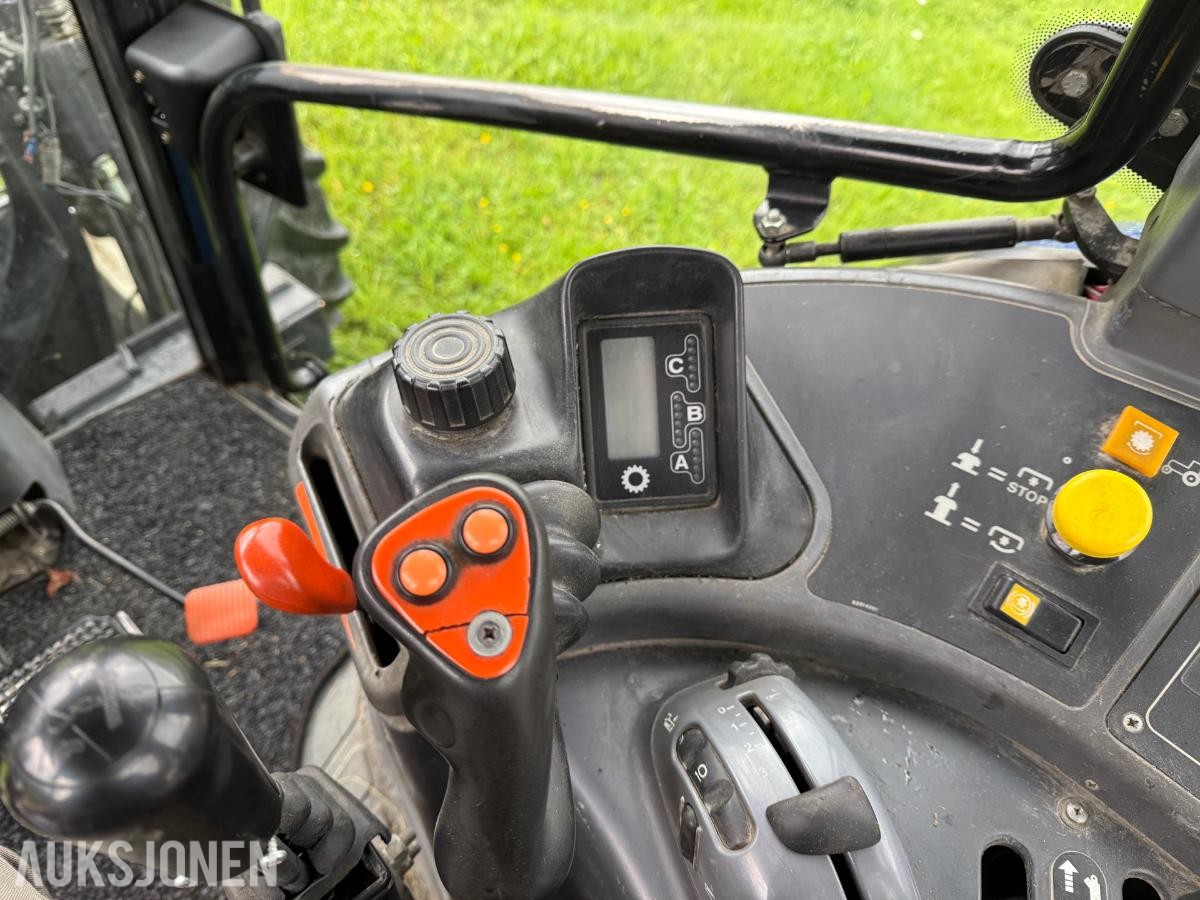 2000 New Holland TM115 MVA fri Traktor m/Laster