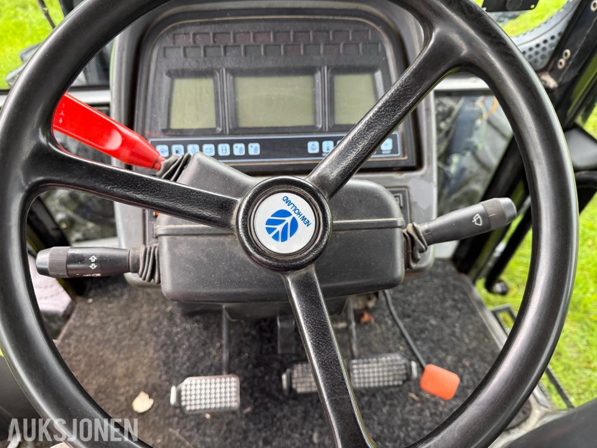 2000 New Holland TM115 MVA fri Traktor m/Laster