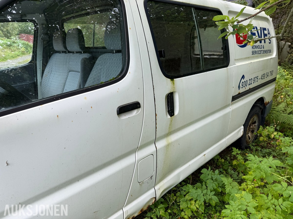 2006 Toyota HiAce, HIACE 2.5-102 D 4WD