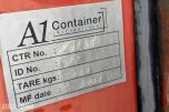 3 containerbrakker med 2 hybler og separate soverom